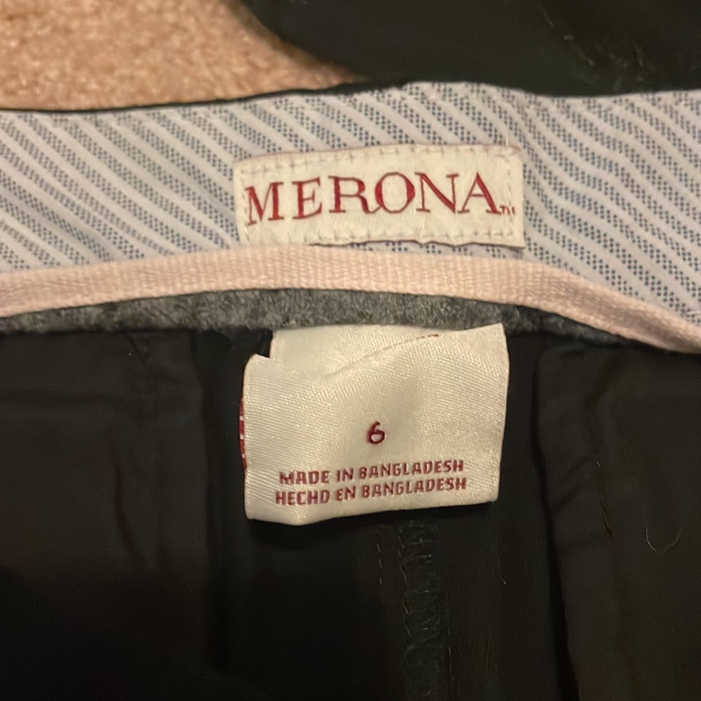 Size 6 - Picture 2 of 3